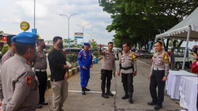 Jelang Natal dan Tahun Baru 2023, Kapolresta Cirebon Pantau Sejumlah Posko Operasi Lilin Lodaya
